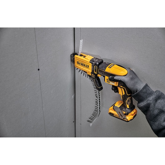 Magasin for skruer kompatibel med DEWALT gipstrekker DCF620 og 621