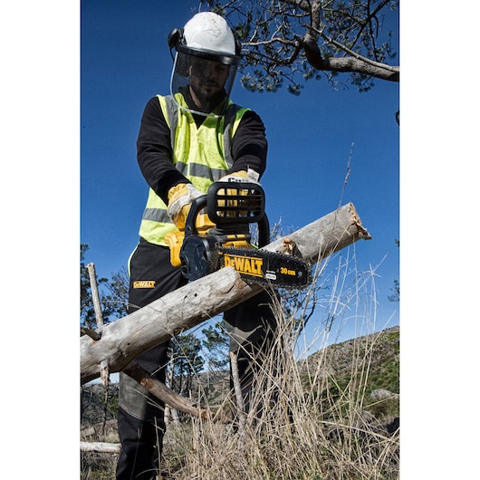 18V XR Børsteløs kompakt kjedesag 30 cm