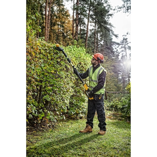 18V XR Hekksaks 3,35 m - naken enhet