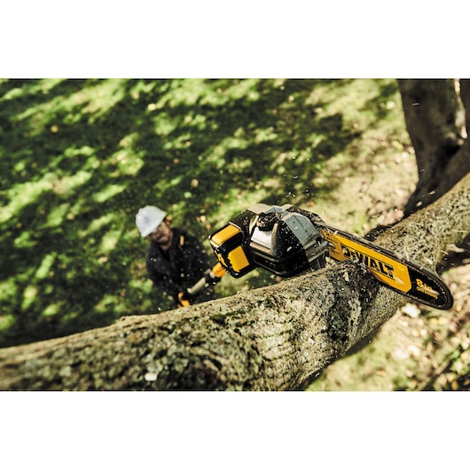 18V XR Grensag - 1 x 5.0 Ah og lader