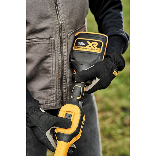 18V XR strengtrimmer - 1x 5,0 Ah