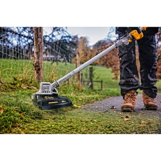 18V XR strengtrimmer - 1x 5,0 Ah